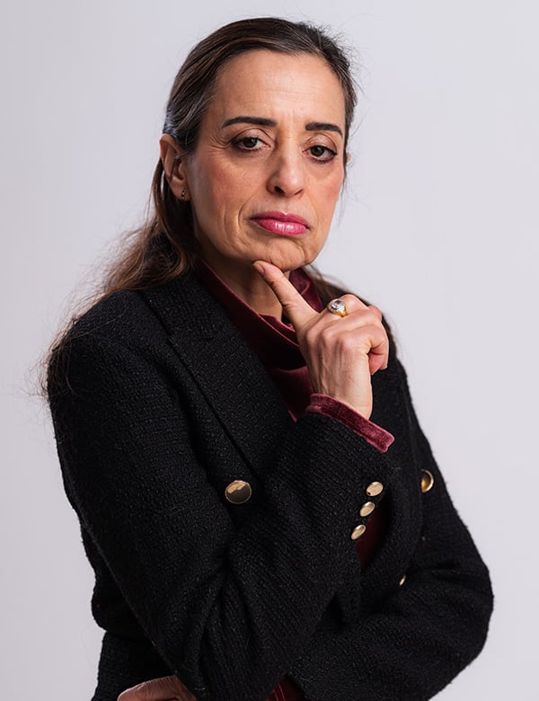Vrouwelijk model met donkerbruin haar Fatima K.