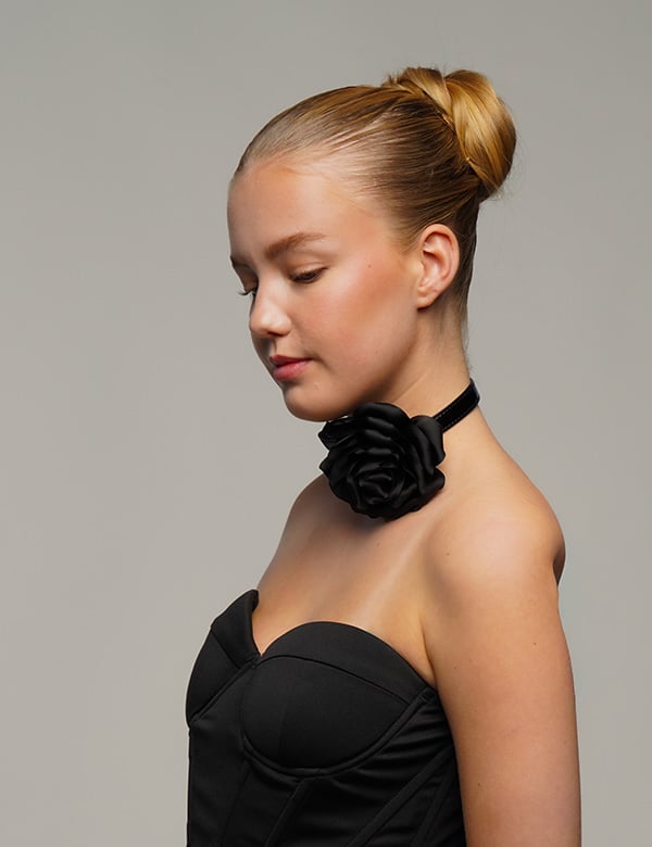 Kindermodel met blond haar Fenna