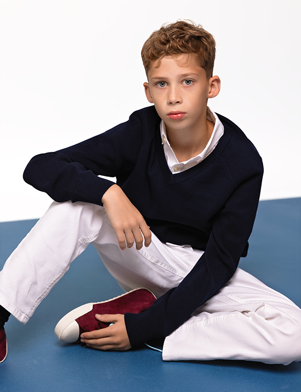 Kinderlijk model met blond haar Finn S.