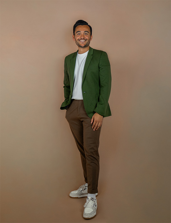 Mannelijk model met zwart haar Florian
