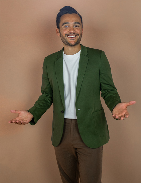 Mannelijk model met zwart haar Florian