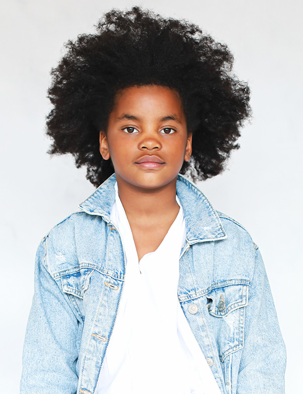 Kindermodel donker haar Genevieve