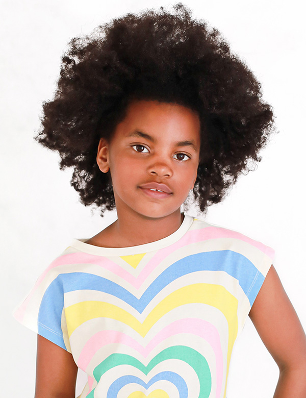 Kindermodel donker haar Genevieve