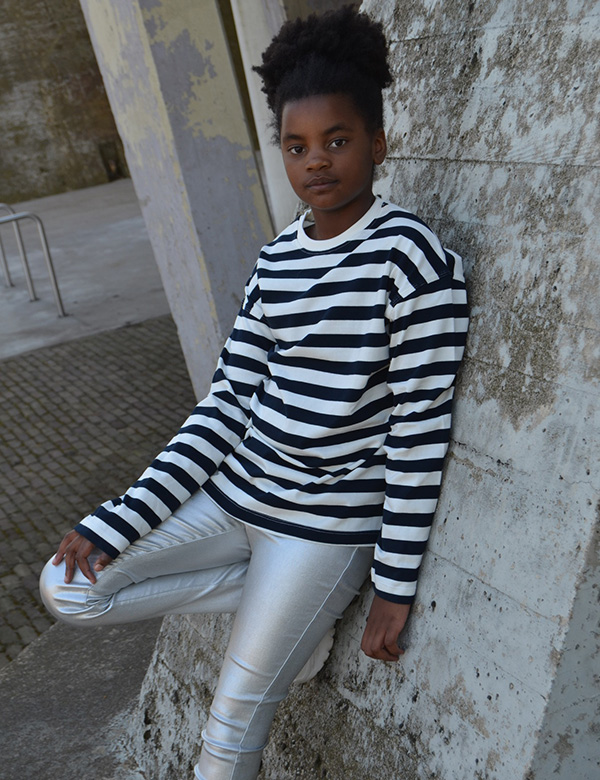 Kindermodel met kroeshaar Geneviéve S.