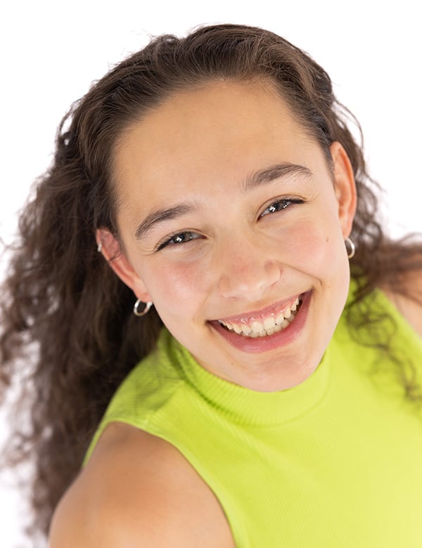 Model Vrouwelijk model met lang bruin haar guusje h.