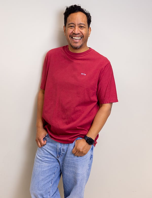 mannelijk model met donker haar Hamid