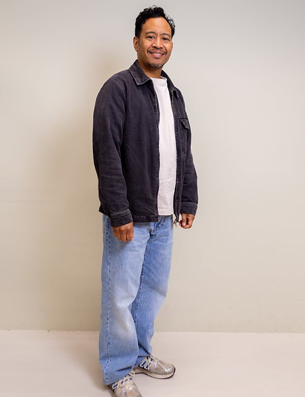 mannelijk model met donker haar Hamid