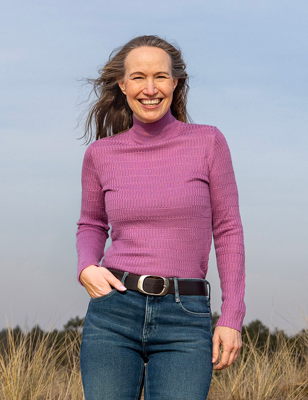 Vrouwelijk model met donkerblond haar Hermien L.