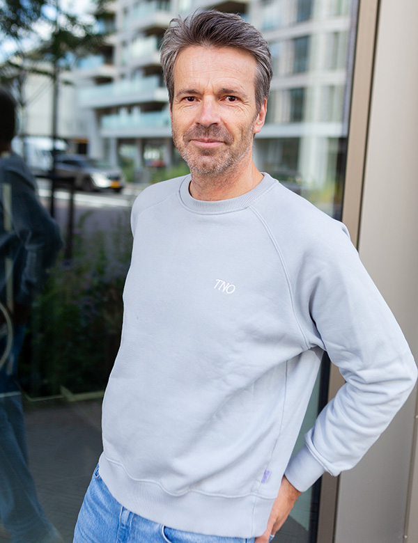 mannelijk model met grijs haar Ielke P.