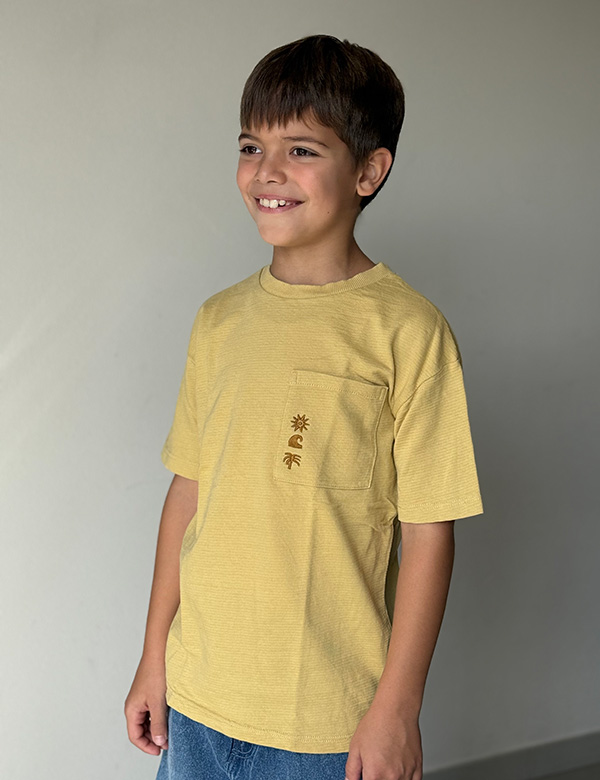 Kindermodel met bruin haar Ismail.