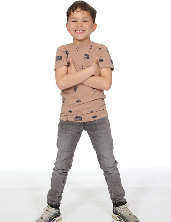 Kindermodel bruin haar Jace