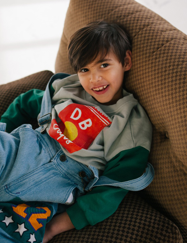 Kindermodel met bruin haar Jairo