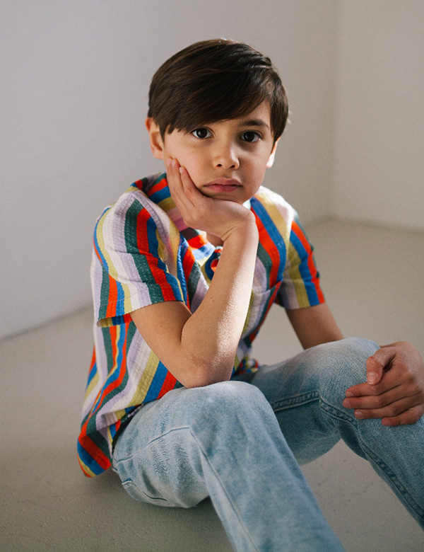 Kindermodel met bruin haar Jairo