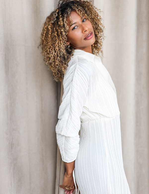 Vrouwelijk model met krullen Jane