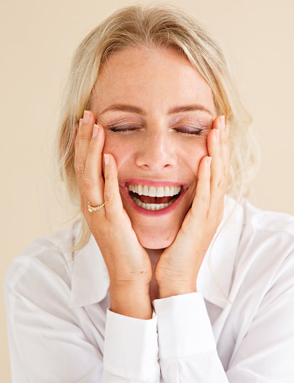 Vrouwelijk model met blond haar Janneke P.