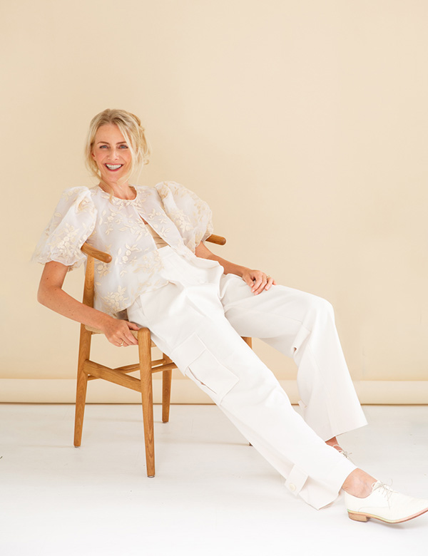Vrouwelijk model met blond haar Janneke P.