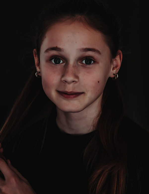 Kindermodel met lang haar Jasmijn