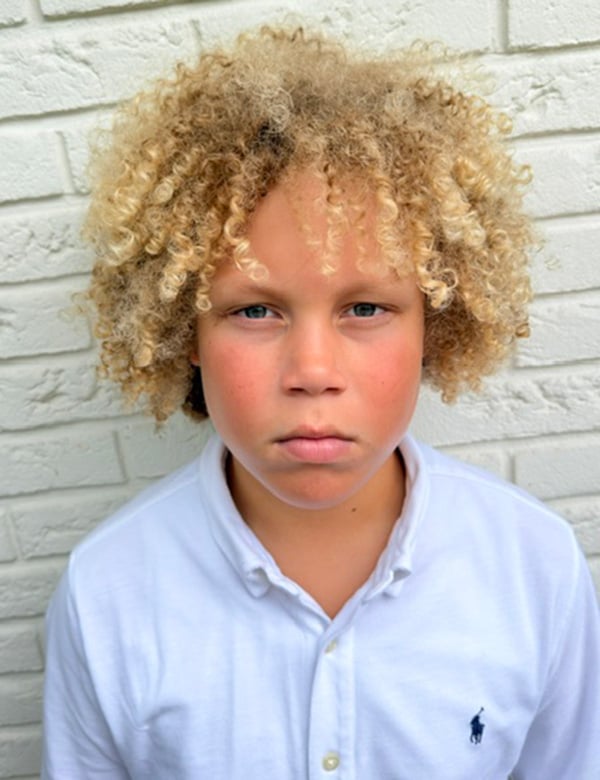 Kindermodel met blond haar Jaxx S.
