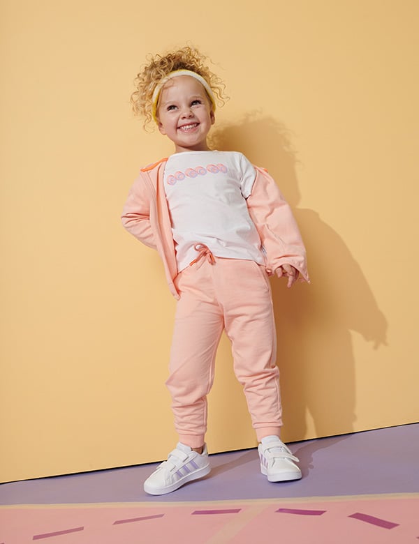 Kindermodel met krullen Jazz-Mae
