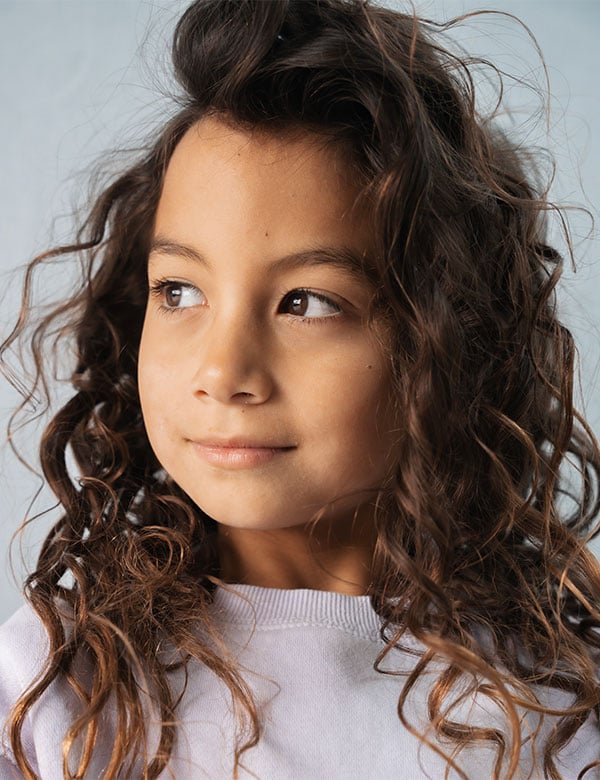 Kindermodel met bruin haar Jazzlyn