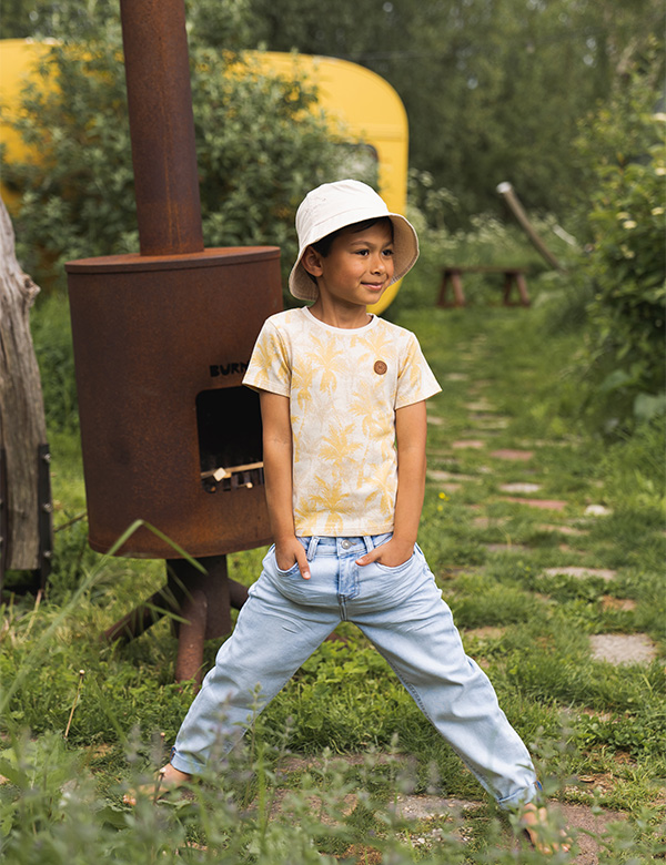 Kindermodel met donkerbruin haar Jeremiah