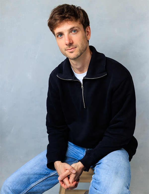 Mannelijk model met donkerblond haar Jochem Sm.