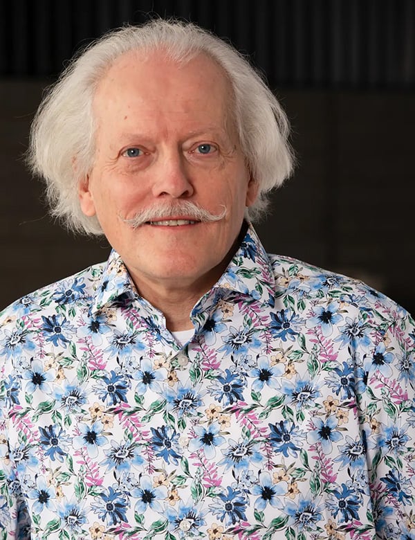 mannelijk model met grijs haar Johann Hen.