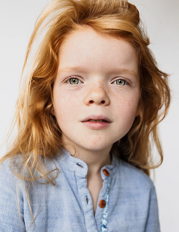 Kinderlijk model met rossig haar Jolien M.