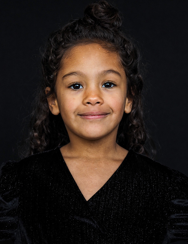 Kindermodel met krullen Juliette