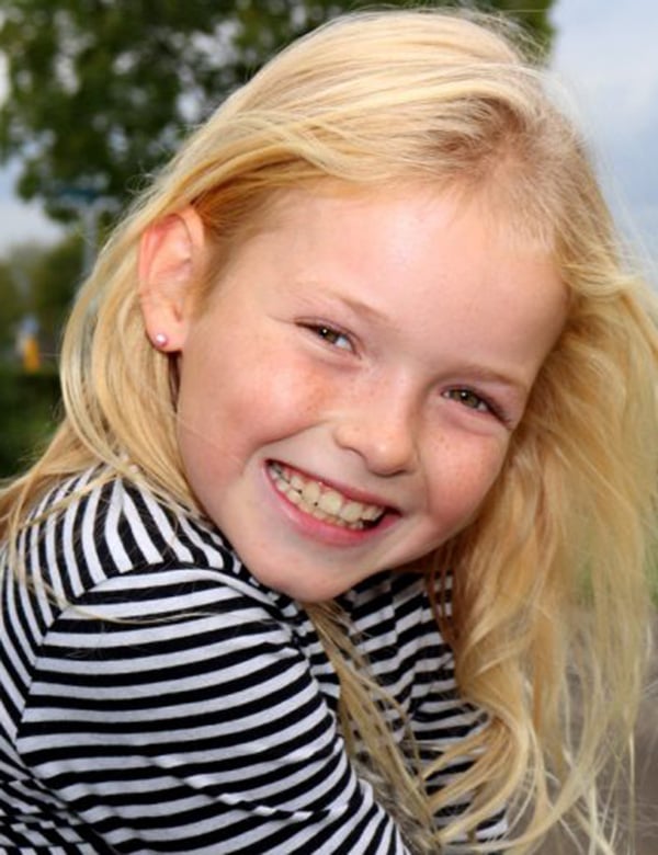 Kindermodel blond haar kiki