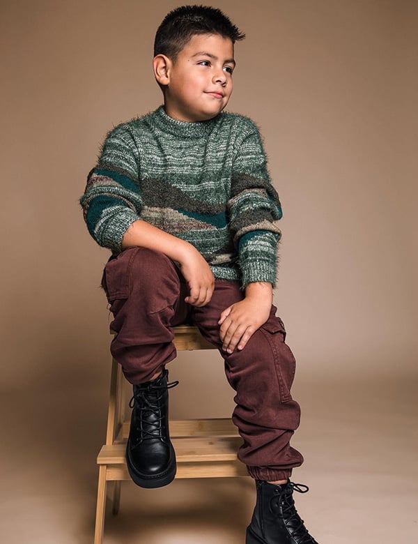 Kindermodel met zwart haar Kilian
