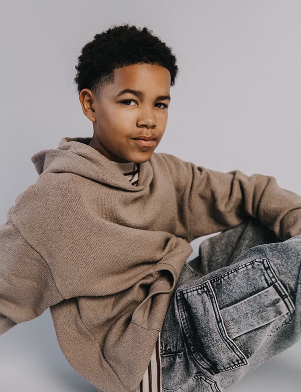 Kindermodel met bruin haar Kymani London