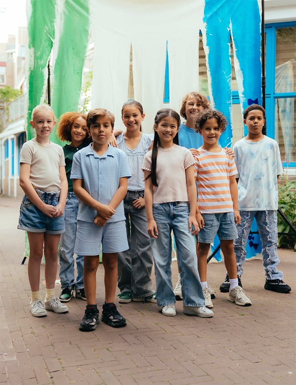 Kindermodel met bruin haar Kymani London