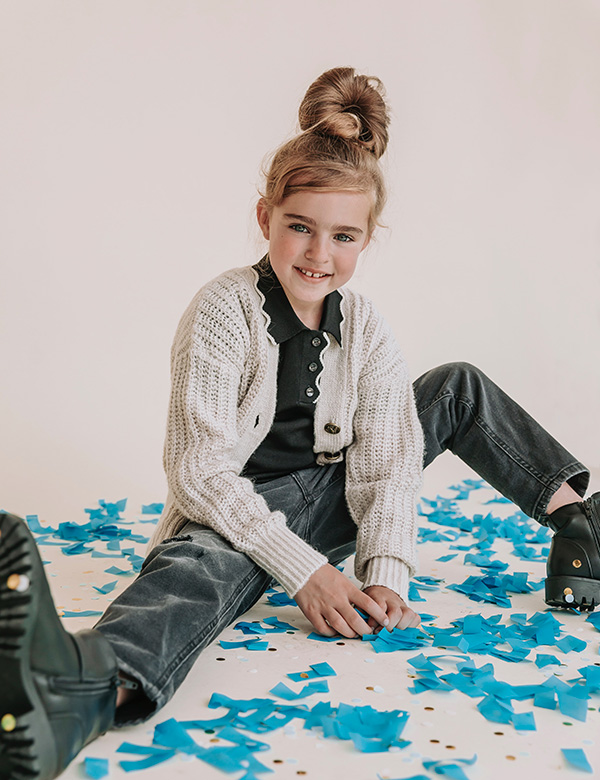 Kindermodel met lang haar Lara