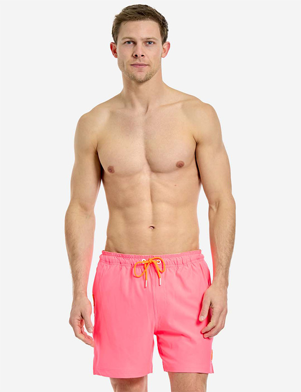 Mannelijk model met donkerblond haar Laurens V.