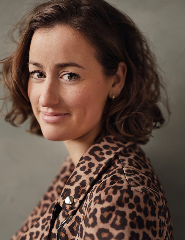 Vrouwelijk model met bruin haar Leonie L.
