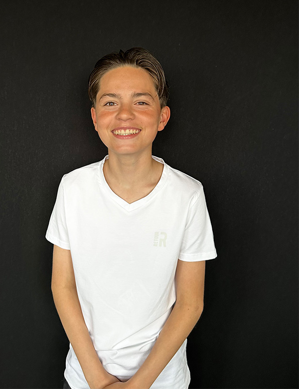 Kinder model jongen met bruin haar Leroy