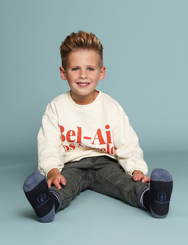 Kindermodel met blond haar Liam