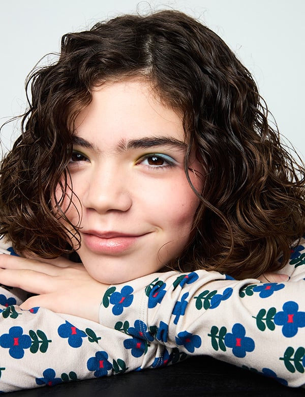 Kindermodel met bruin haar Lianne