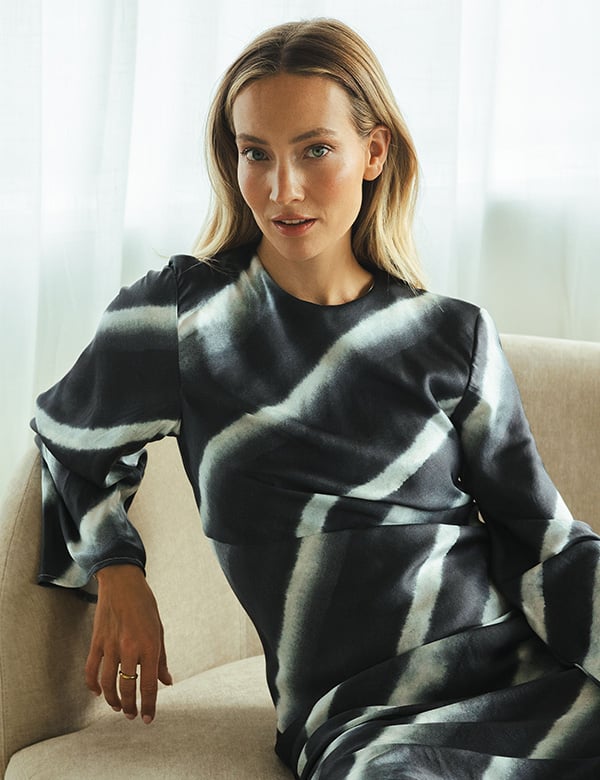 Vrouwelijk model met blond haar Lisa Gr.