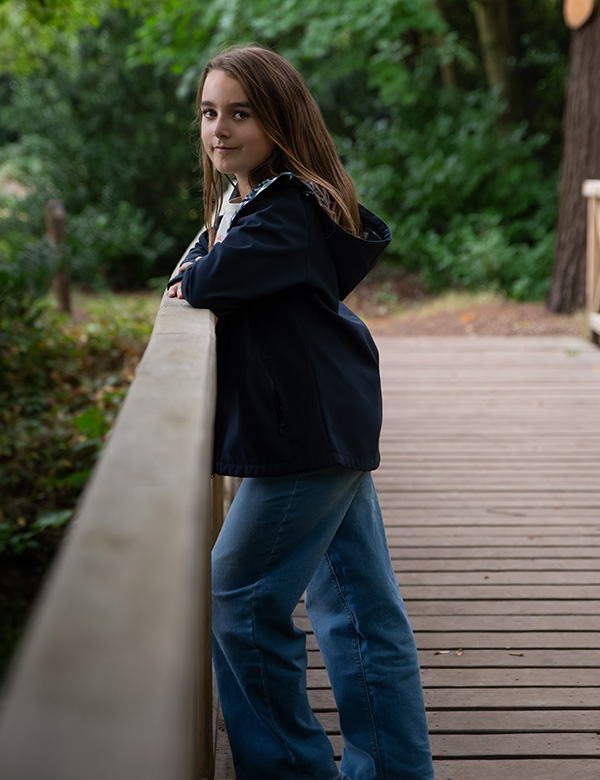 Kindermodel met licht bruin haar Louise