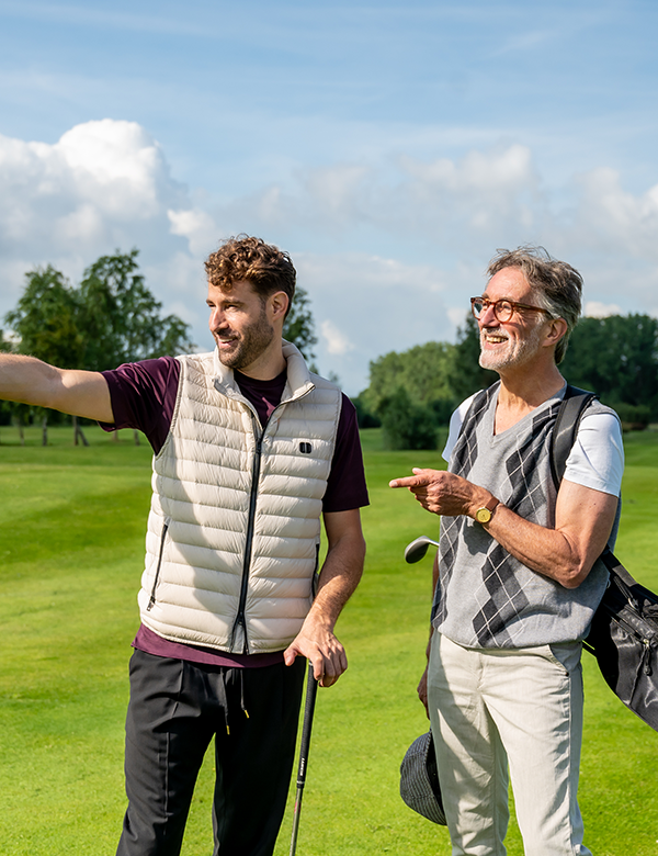 Mannelijk model met grijs haar Luc