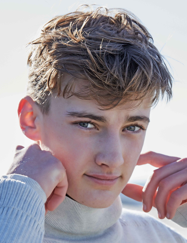 Tiener model jongen Luca