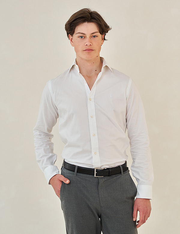 Mannelijk model met bruin haar Lucas Be.