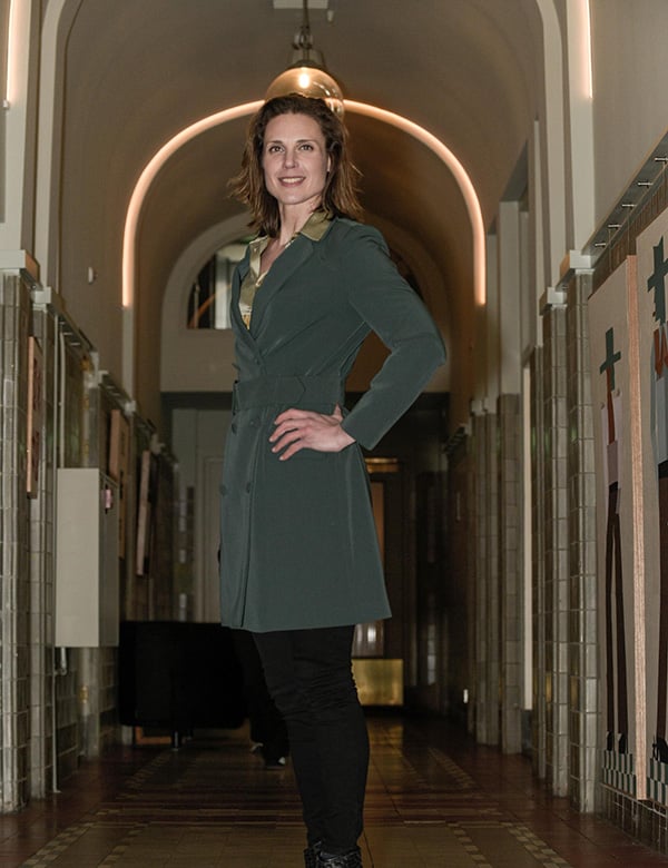 Vrouwelijk model Madelon Scho
