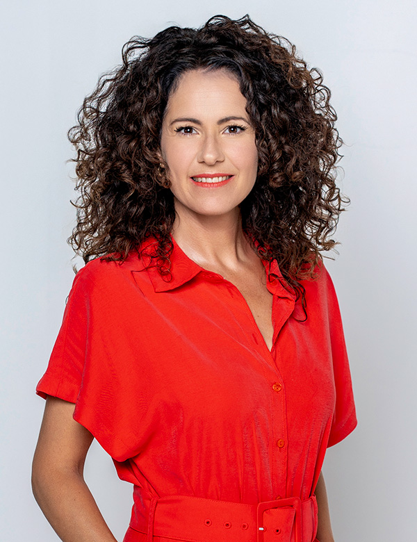Vrouwelijk model met krullend haar Marieke V.