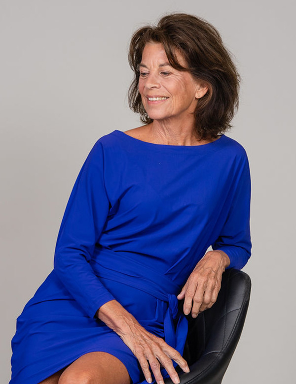 Vrouwelijk model met bruin haar Mariette