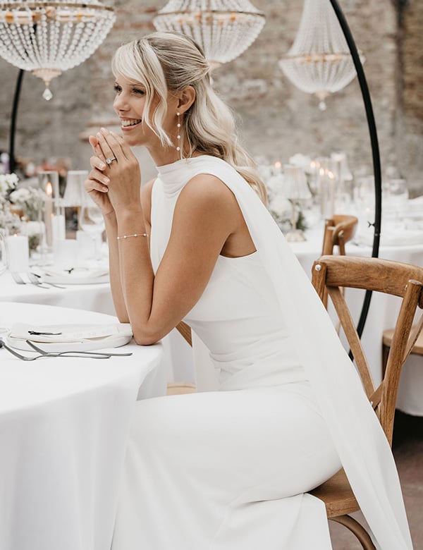 Vrouwelijk model met blond haar Marlouk