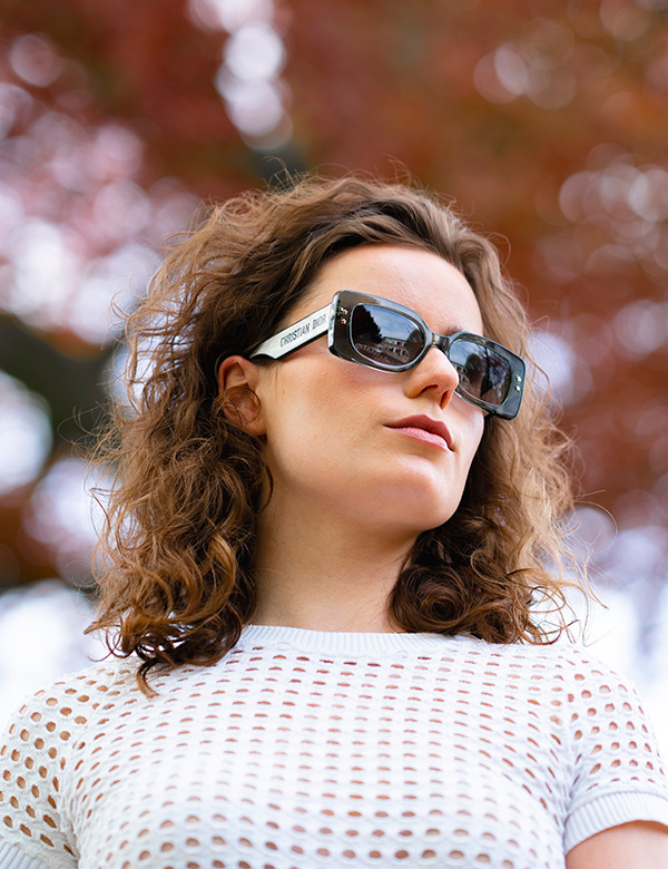 Vrouwelijk model met bruin haar Maud S.