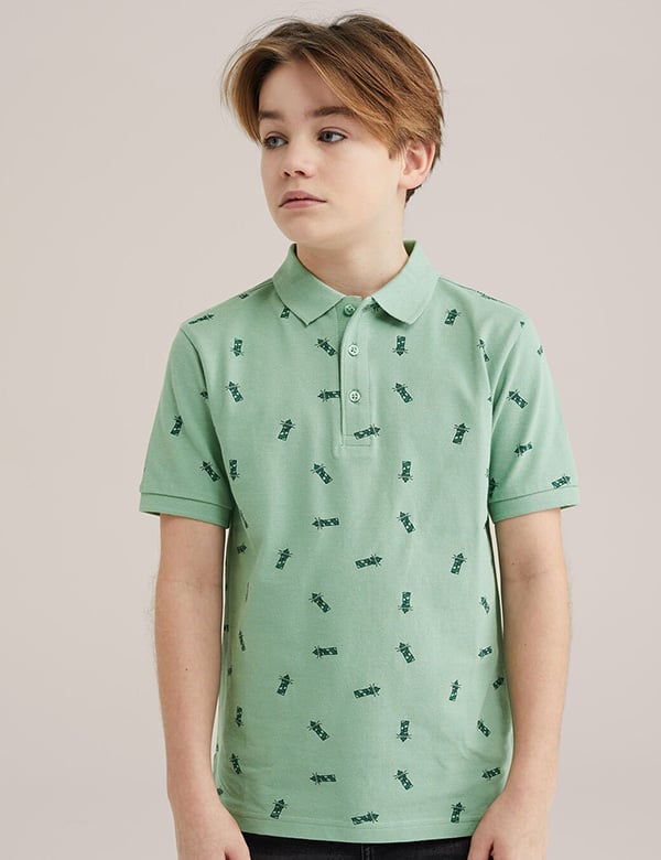 Kinderlijk model met blond haar Mik G.